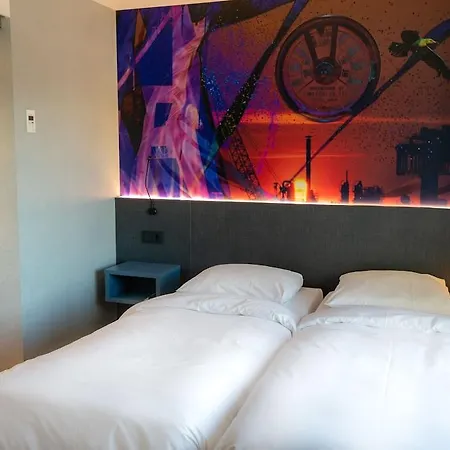 Inntel Centre Hotel 4*