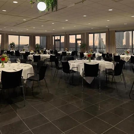 ホテル Doubletree By Hilton Centre