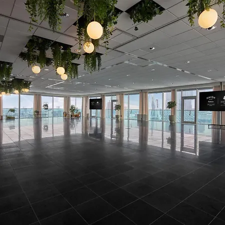 Doubletree By Hilton Centre ホテル