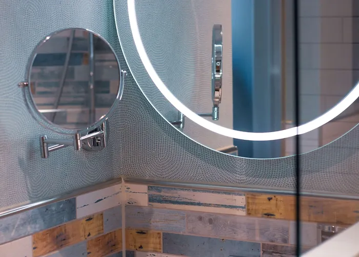 Doubletree By Hilton Centre