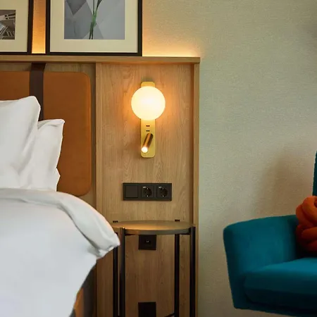 Doubletree By Hilton Centre Hotel 4*