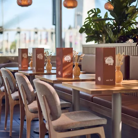Doubletree By Hilton Centre Hotel Róterdam