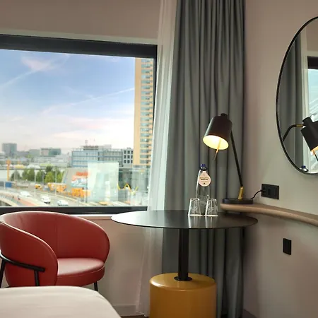 Doubletree By Hilton Centre 4*