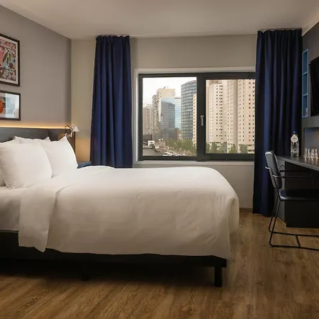 Otel Doubletree By Hilton Centre
