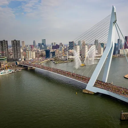 Doubletree By Hilton Centre Hotel