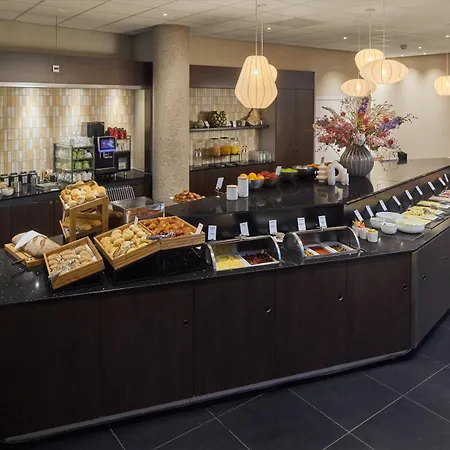 Hotel Doubletree By Hilton Centre 4*