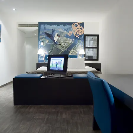 Doubletree By Hilton Centre Rotterdam