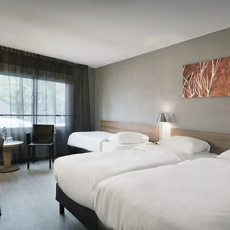 Doubletree By Hilton Centre Hotel 4*