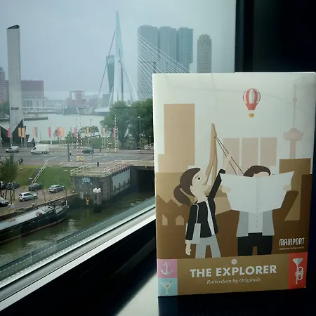 Doubletree By Hilton Centre Rotterdam