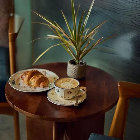 Отель Doubletree By Hilton Centre 4*