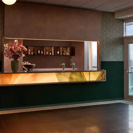 Doubletree By Hilton Centre Hotell 4*