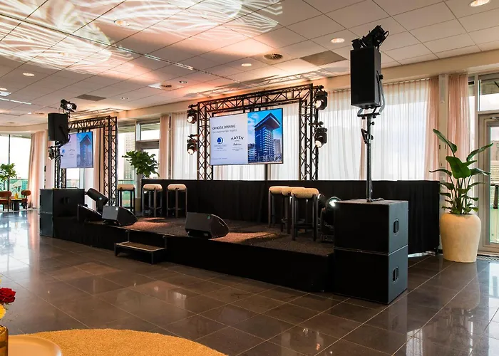 Doubletree By Hilton Centre Hotell