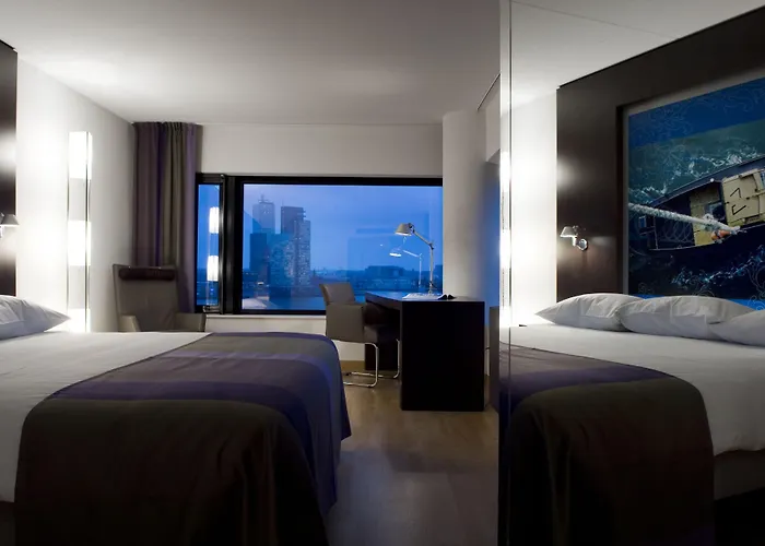 Doubletree By Hilton Centre Отель 4*