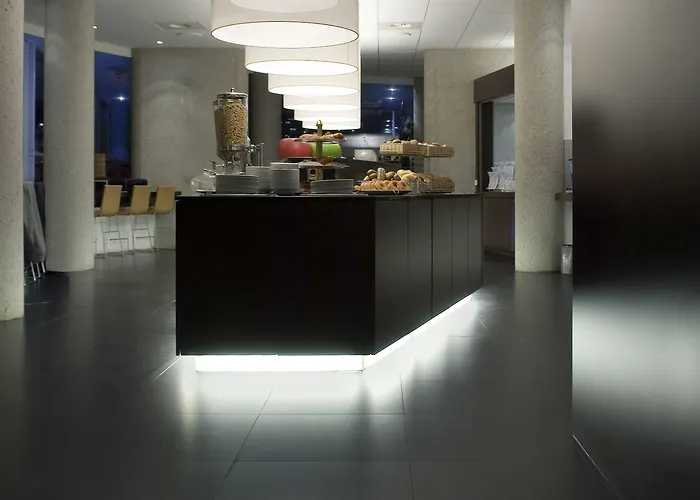 Doubletree By Hilton Centre Hotel 4*