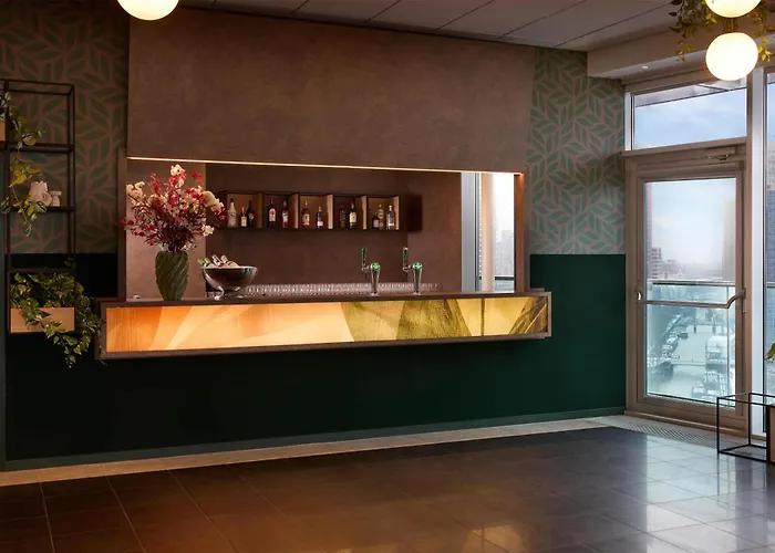 Doubletree By Hilton Centre Отель 4*