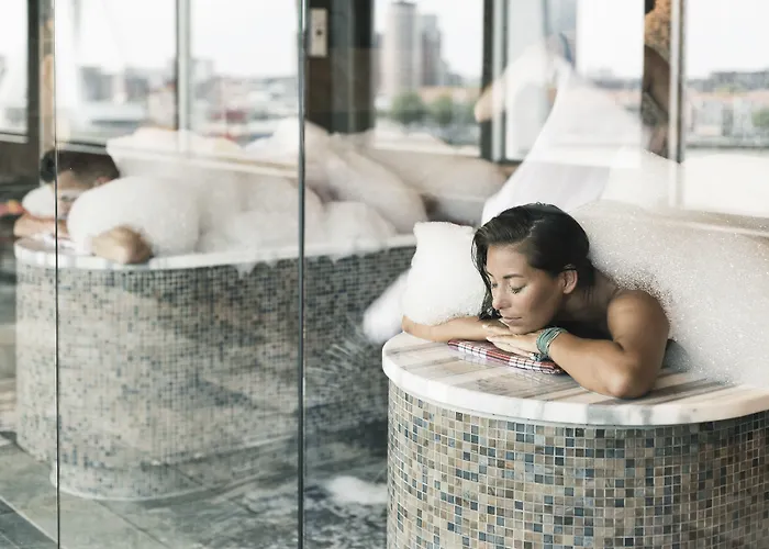 Doubletree By Hilton Centre 4*