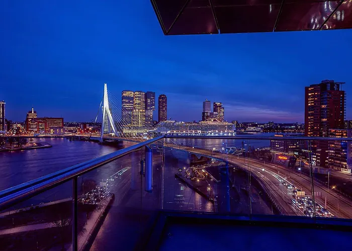 Doubletree By Hilton Centre Hotel